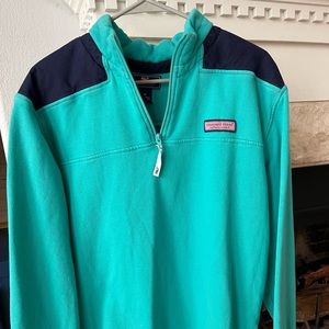 Vineyard Vines medium sweatshirt